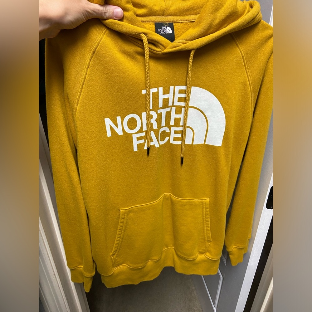 Women’s the north face hoodie